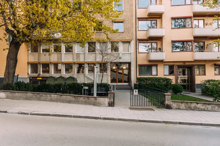 Artillerigatan 24, Stockholm