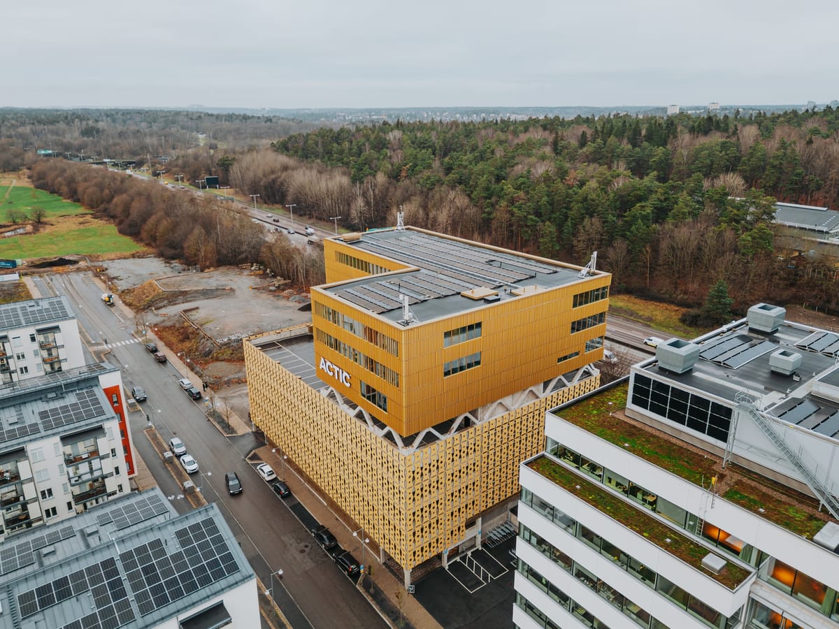 Kontor på Drottning Kristinas esplanad 12, Solna