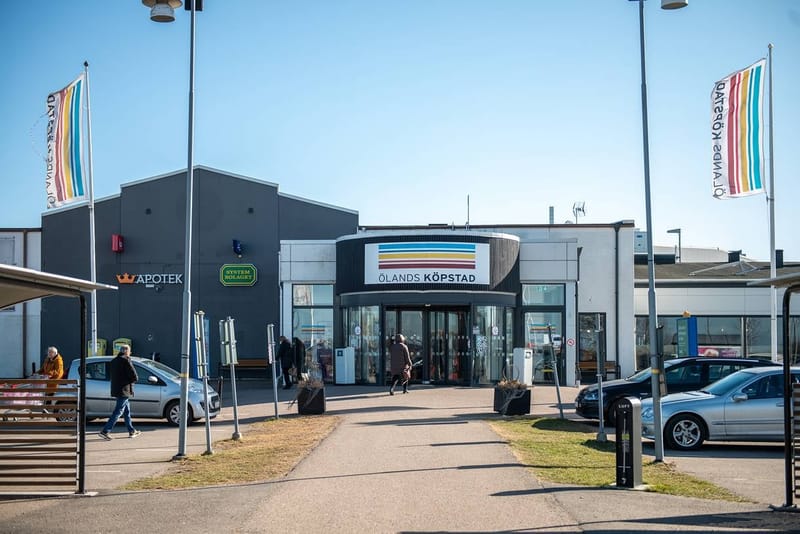Restaurang på Brandstationsgatan 11, Färjestaden - bild 1